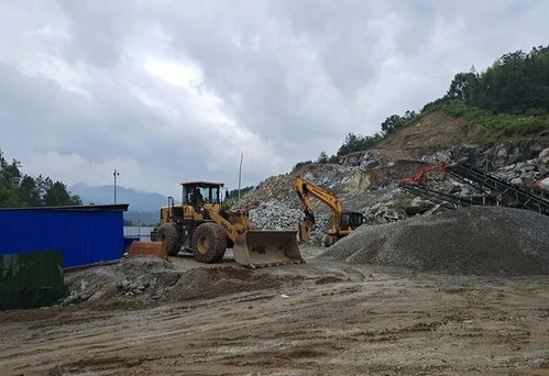 商城縣采石碎石礦污染事件 鮮紅手印能否撬動利益鏈的思考