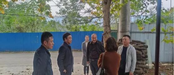 浉河區(qū)扎實(shí)推進(jìn)土壤污染防治 筑牢耕地安全屏障——市環(huán)境攻堅(jiān)辦調(diào)研組開展專項(xiàng)調(diào)研指導(dǎo)